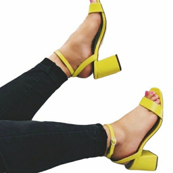 wild fable Shoes - Neon Yellow Open Toe Block Heel Sandals Pumps